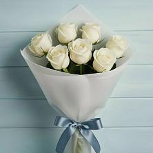 Букет 7 Белых роз Эдлесс Лав в Кременках