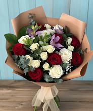 Букет цветов из:  Розы и Альстромерии в Кременках