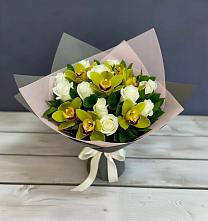 Букет цветов из:  Орхидеи и Розы в Кременках