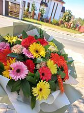 Букет цветов из:  Герберы #REPLACE_PRED# Кременках