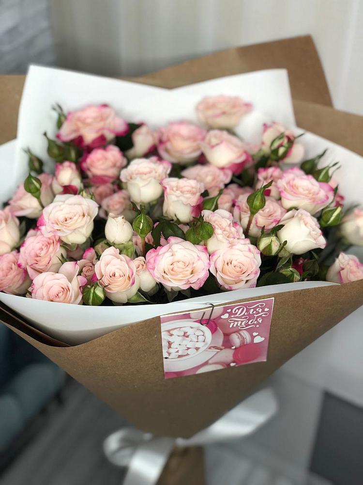 Букет цветов из: Розы в Кременках