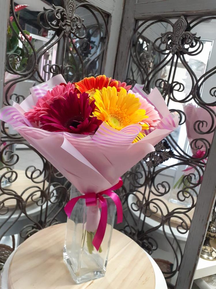 Букет цветов из: Герберы в Кременках