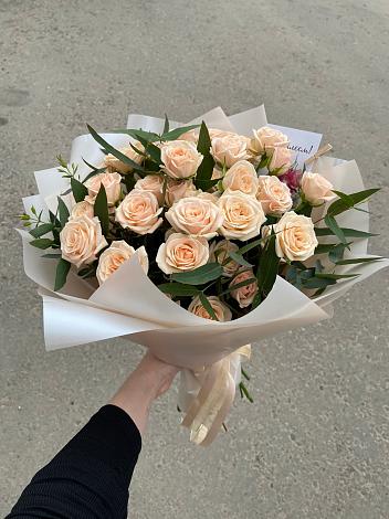 Букет Кремовые розы Латте в Кременках